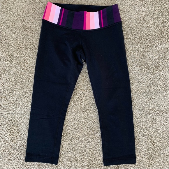 Lululemon Wunder Under Crop - Picture 3 of 5